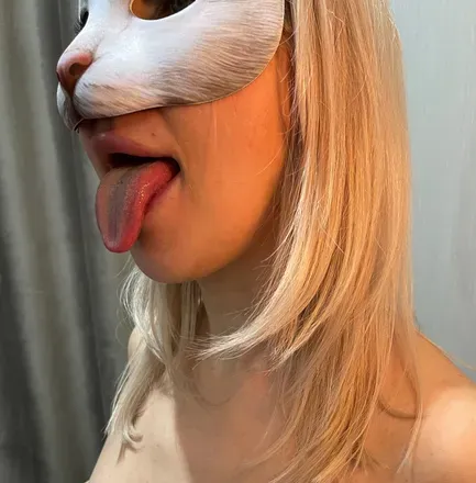 OnlyFans cuenta gia_hotwife avatar 1