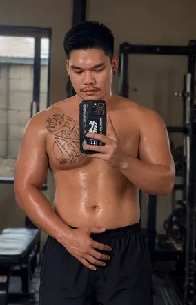 OnlyFans account  mhee36 header 2