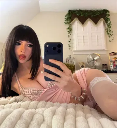 OnlyFans cuenta evievoss header 2