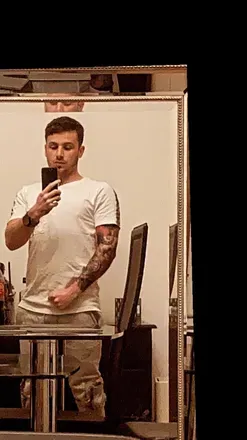 OnlyFans cuenta sirvault1995 avatar 1