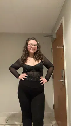 OnlyFans account  thickthighssavelives92 avatar 1