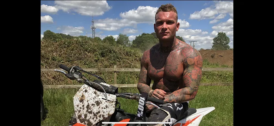 OnlyFans account  mrbillyessex header 2