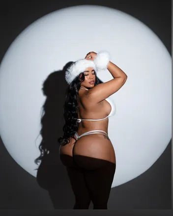 OnlyFans cuenta desirethhhh header 2