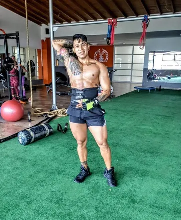 OnlyFans account  deivis_parra header 1