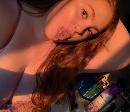OnlyFans account  redbabygirlxxx avatar 1