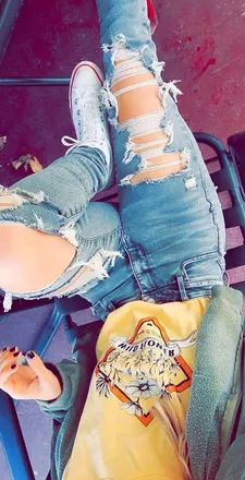 OnlyFans account  taniia header 2