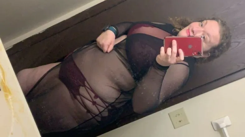 OnlyFans cuenta katiebug74012 header 2