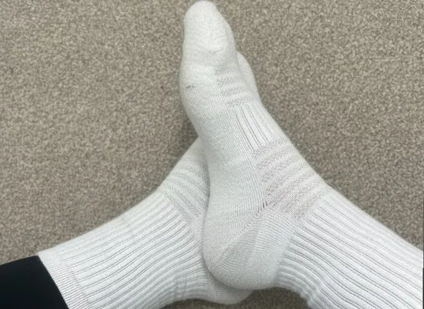 OnlyFans account  softfeetchloe avatar 1
