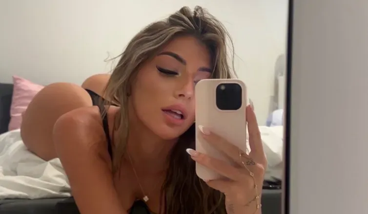 OnlyFans cuenta maliarain header 2