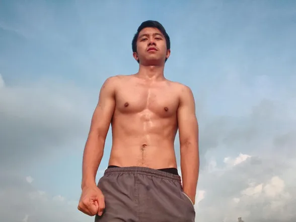 OnlyFans cuenta kittikhun header 2