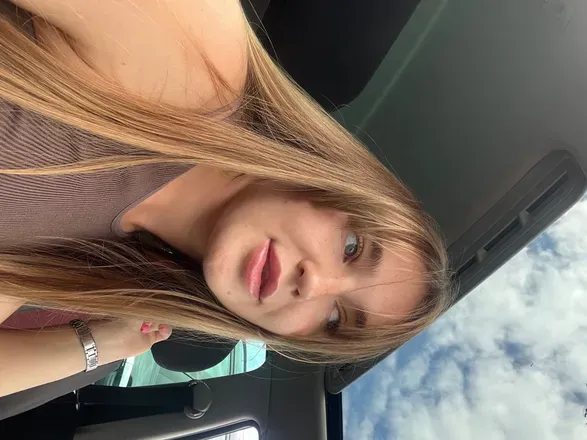 OnlyFans cuenta annyoursecret avatar 1