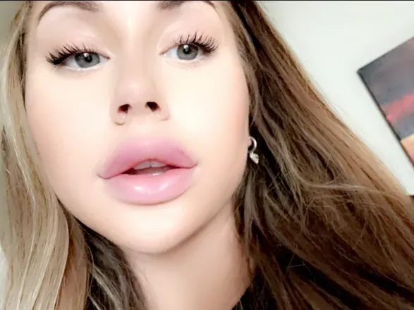 OnlyFans account  kianna.kiss avatar 1