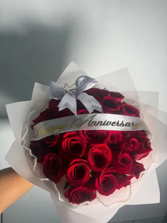 OnlyFans account  yarus.delicious header 2