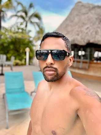 OnlyFans cuenta u76806087 header 2