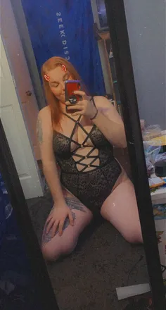 OnlyFans cuenta maggiemayze header 2