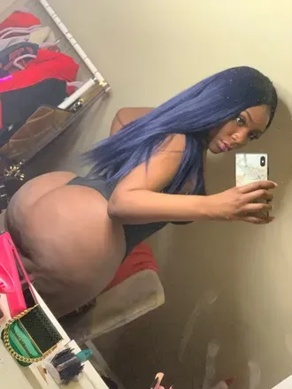 OnlyFans cuenta qui.rella avatar 1