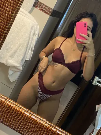 OnlyFans cuenta simonegomez avatar 1