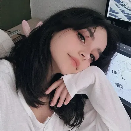 OnlyFans cuenta lirykyu avatar 1