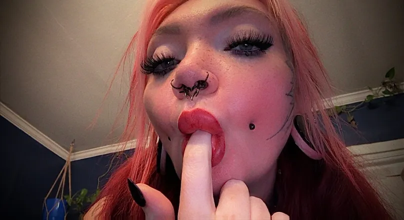 OnlyFans cuenta fionaraeof header 2