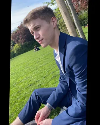 OnlyFans cuenta youngsinnernaughyboi avatar 1