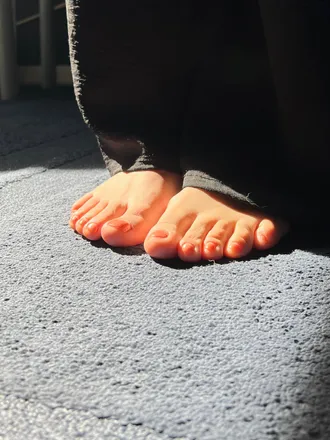OnlyFans cuenta chloe_secrets header 2