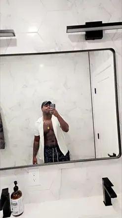 OnlyFans account  bb_buschur avatar 1