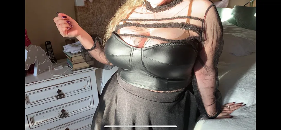 OnlyFans cuenta onichanmeli header 2