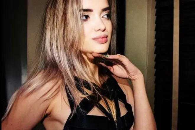 OnlyFans cuenta lauramirselle avatar 1