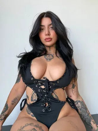 OnlyFans account  diannav avatar 1