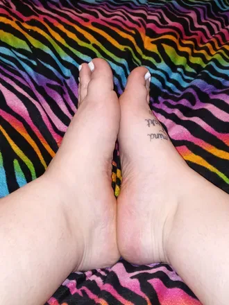 OnlyFans account  footfetishqueenxoxo avatar 1