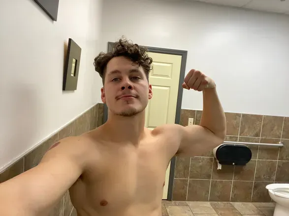 OnlyFans cuenta peacelovedick avatar 1