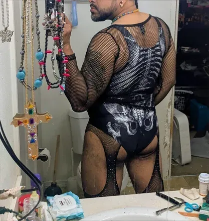OnlyFans cuenta theluckylocal avatar 1