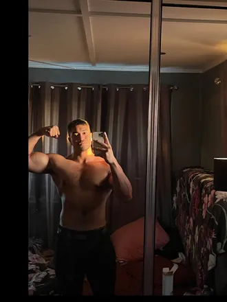 OnlyFans cuenta carameldaddy1999 header 2