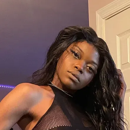 OnlyFans account  edenmuff avatar 1