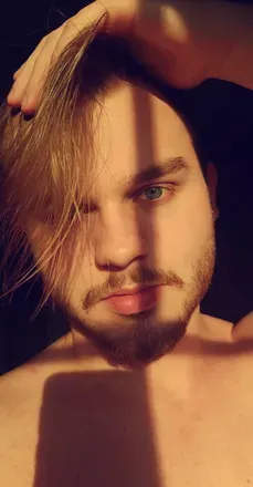 OnlyFans cuenta wizardmcbigstaff avatar 1