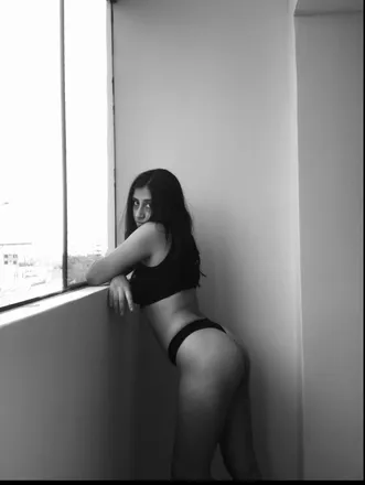 OnlyFans cuenta o_catalina header 2