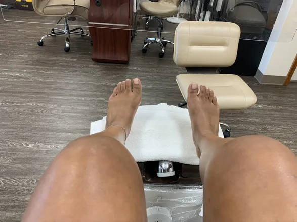 OnlyFans cuenta queen.feetfiend header 2