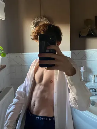 OnlyFans account  icecream_twink avatar 1