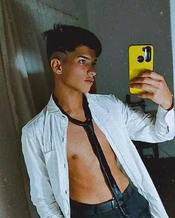 OnlyFans cuenta lucaaspe header 2