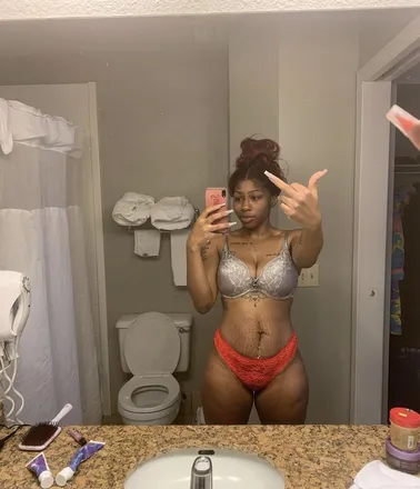 OnlyFans cuenta cynasty header 2