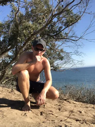 OnlyFans account  petezee avatar 1