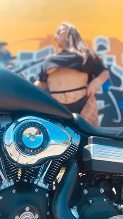 OnlyFans cuenta sweetevee18 header 1