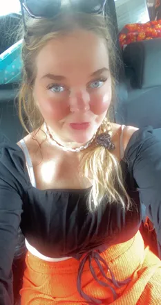 OnlyFans cuenta angeelicia header 2