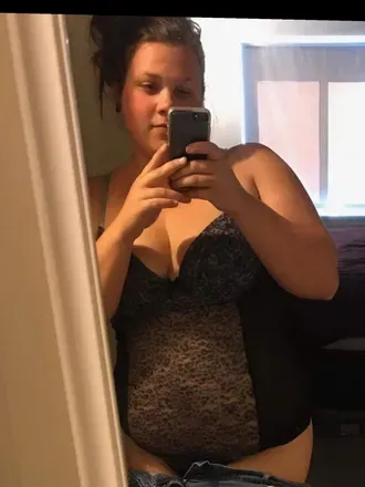 OnlyFans cuenta fister_woman header 1