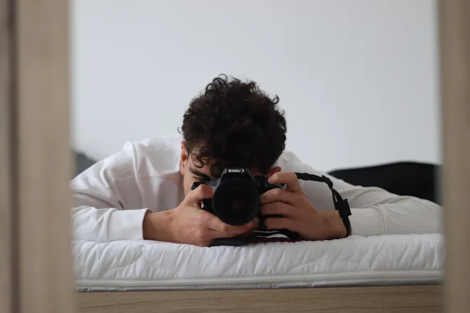 OnlyFans cuenta alexchi02 header 2