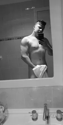 OnlyFans cuenta hungtradie avatar 1