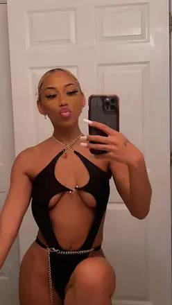 OnlyFans cuenta foreign4rarri avatar 1