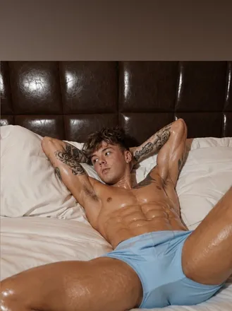 OnlyFans account  aydenwildin header 2