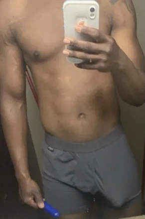 OnlyFans cuenta king2_james3 header 2