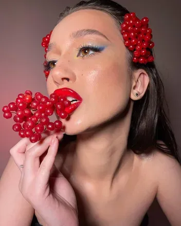 OnlyFans account  lia8liana avatar 1